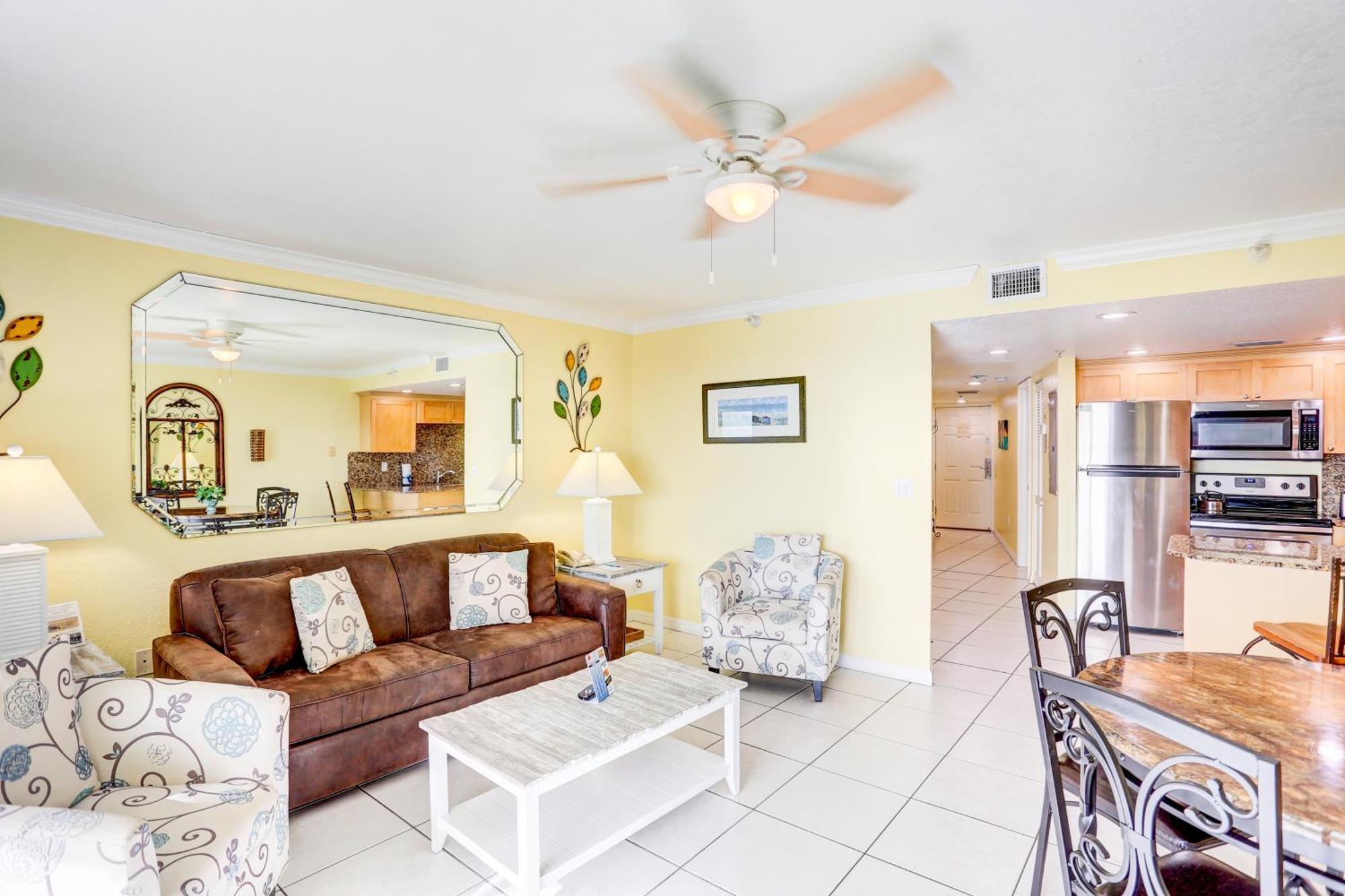 South Beach Condo Hotel By Travel Resort Services, Inc. St. Pete Beach Exterior foto