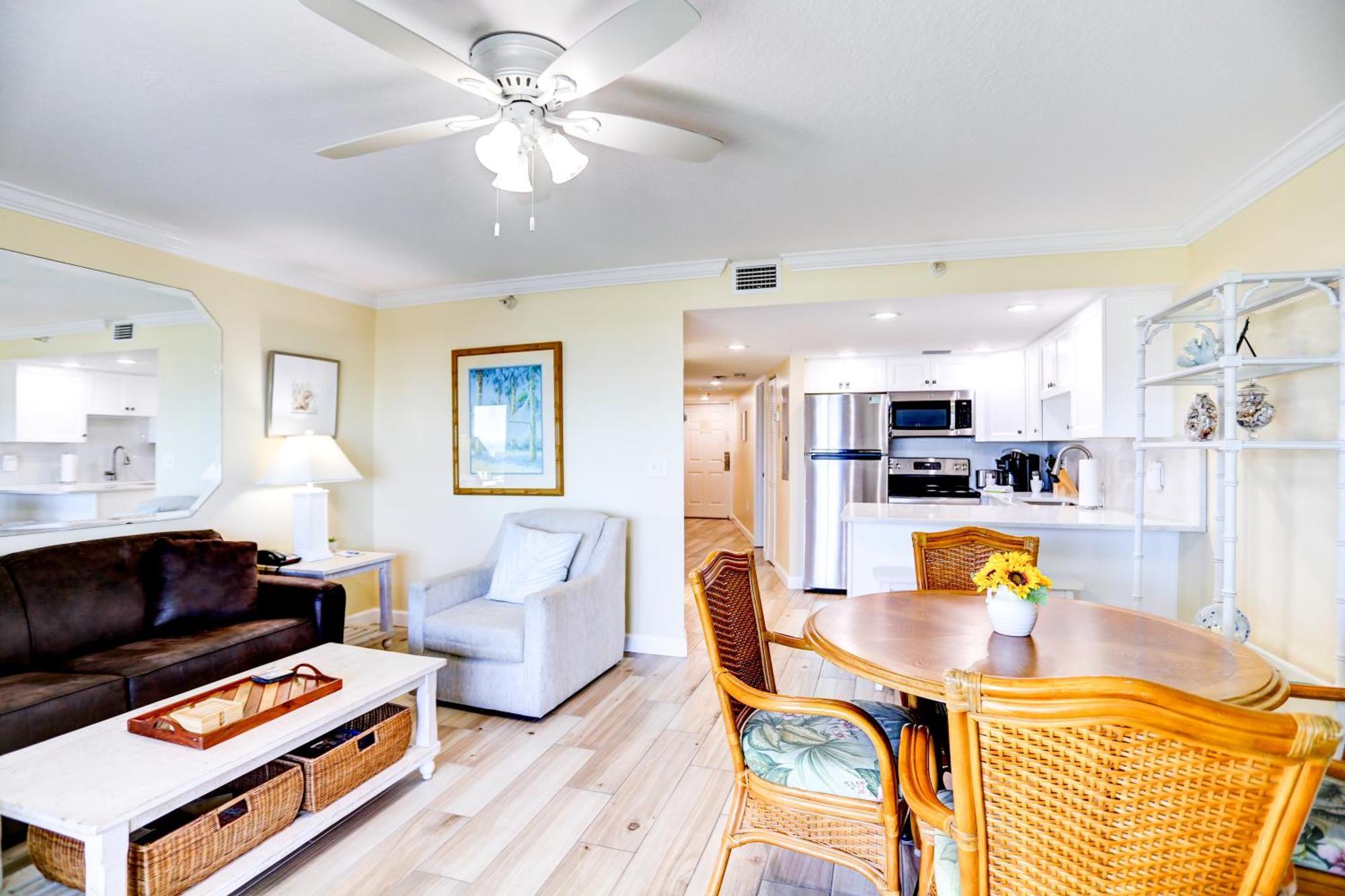 South Beach Condo Hotel By Travel Resort Services, Inc. St. Pete Beach Exterior foto